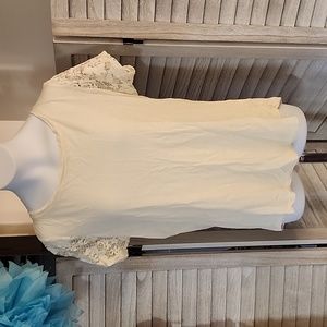 Forever 21 brand t-shirt with lace accents